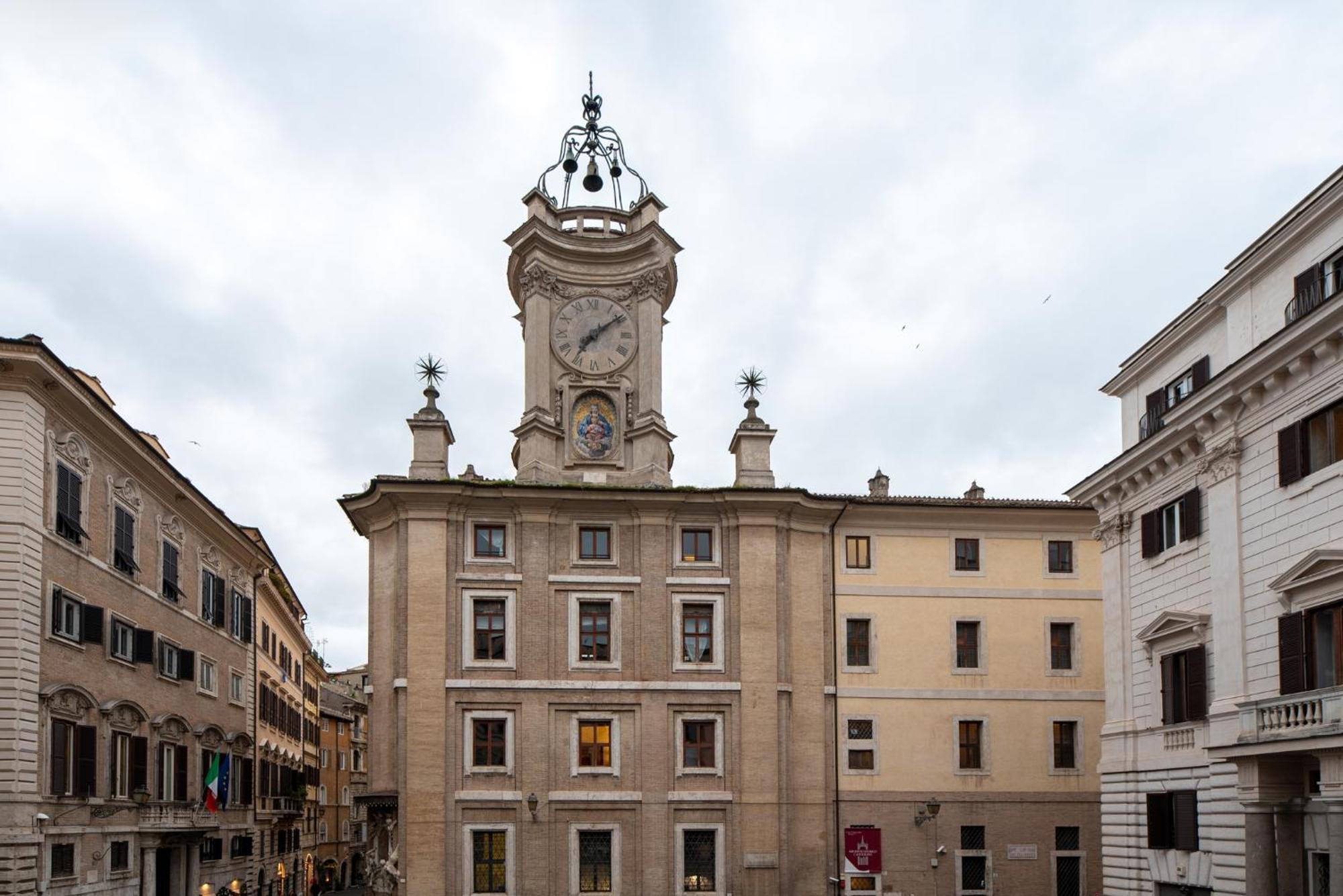 The Best In Rome Orologio ภายนอก รูปภาพ